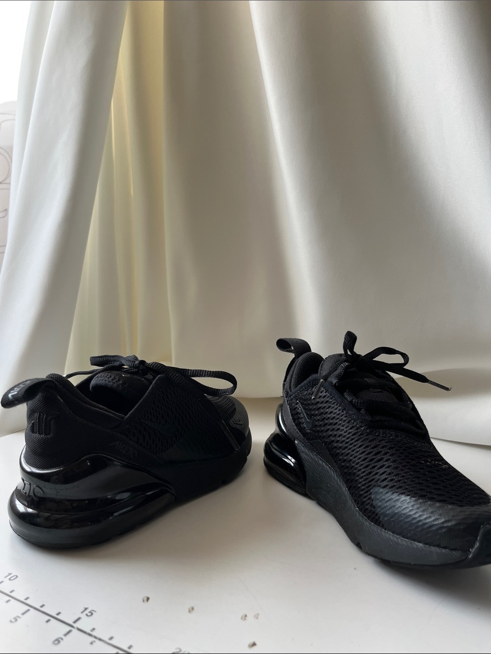 Nike Air Max Kids Black Mesh Air Cushion Sneakers - Picture 16 of 17